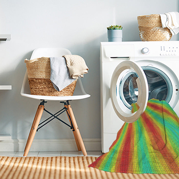 Patterned Green Abstract Machine Washable Rug in a Washing Machine, wshpat1602