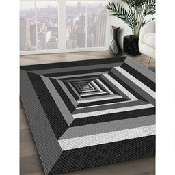 Patterned Mid Gray Abstract Machine Washable Rug in a Family Room, wshpat1604
