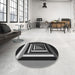 Round Patterned Mid Gray Abstract Machine Washable Rug in a Office, wshpat1604