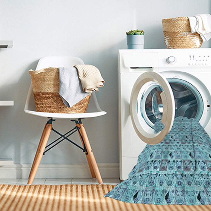 Machine Washable Transitional Glacial Blue Ice Blue Rug in a Washing Machine, wshpat1609lblu