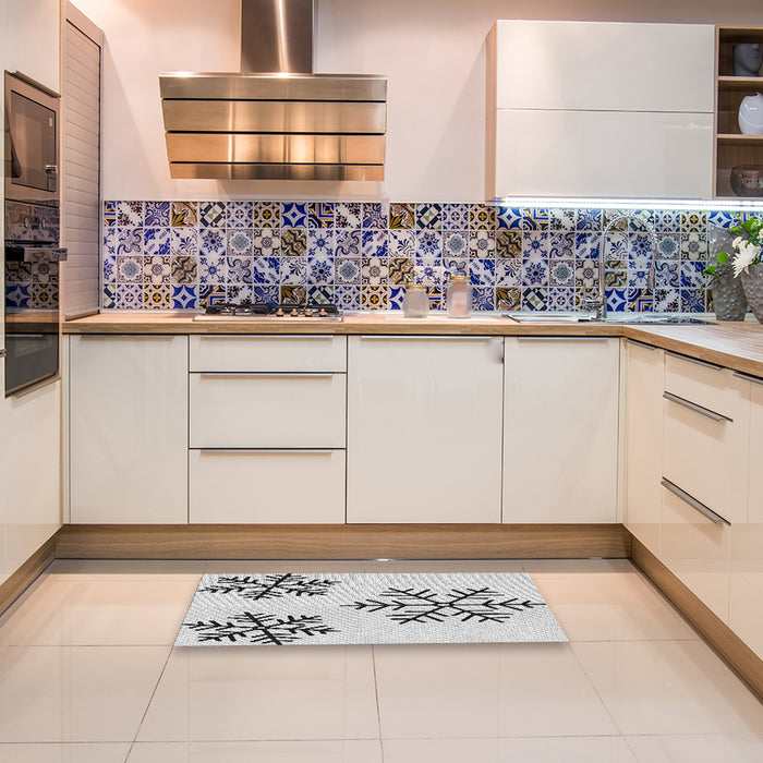 Patterned Off-White Novelty Rug in a Kitchen, pat160