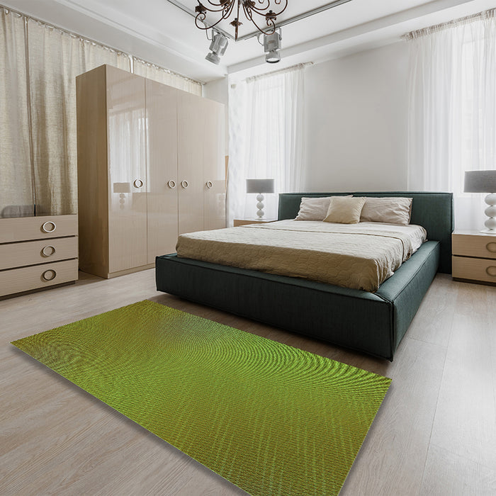 Patterned Oak Brown Rug in a Bedroom, pat161grn