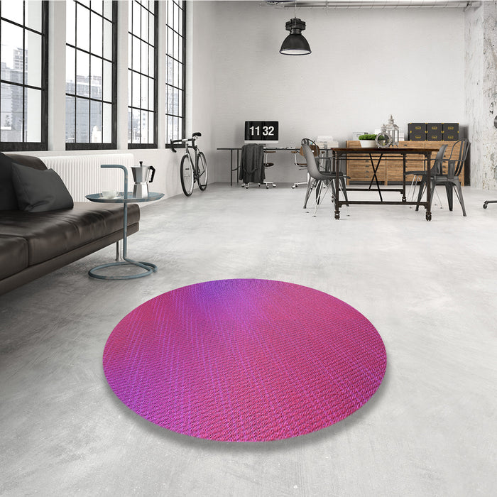 Round Patterned Deep Pink Rug in a Office, pat161pur