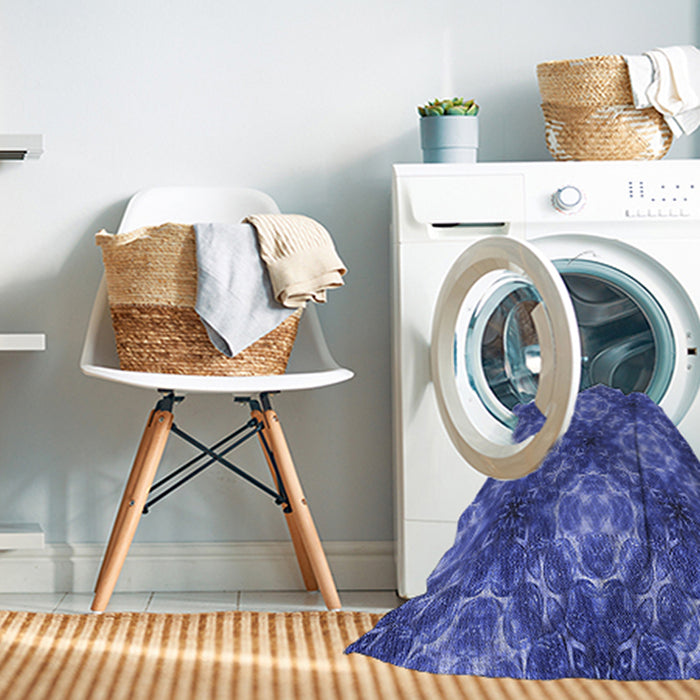 Machine Washable Transitional Sky Blue Rug in a Washing Machine, wshpat1611blu