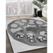 Machine Washable Transitional Silver Gray Rug in a Family Room, wshpat1613gry