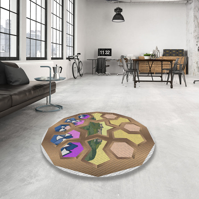Round Patterned Brown Novelty Rug in a Office, pat1613