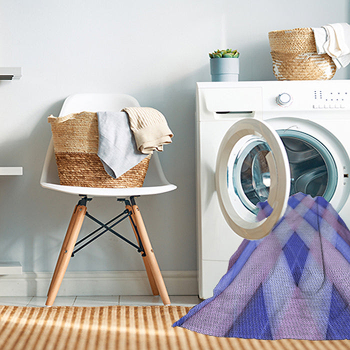 Machine Washable Transitional Blue Rug in a Washing Machine, wshpat1617blu