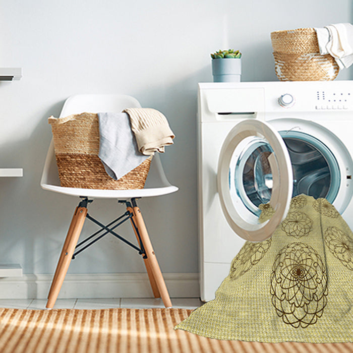 Machine Washable Transitional Sun Yellow Rug in a Washing Machine, wshpat1619yw