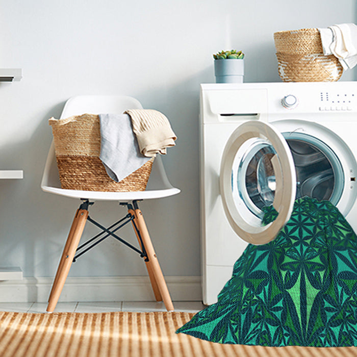 Machine Washable Transitional Medium Teal Green Rug in a Washing Machine, wshpat1625lblu