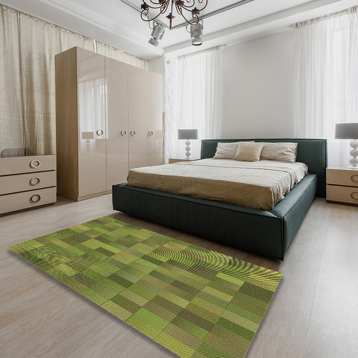 Round Machine Washable Transitional Pistachio Green Rug in a Office, wshpat1628brn