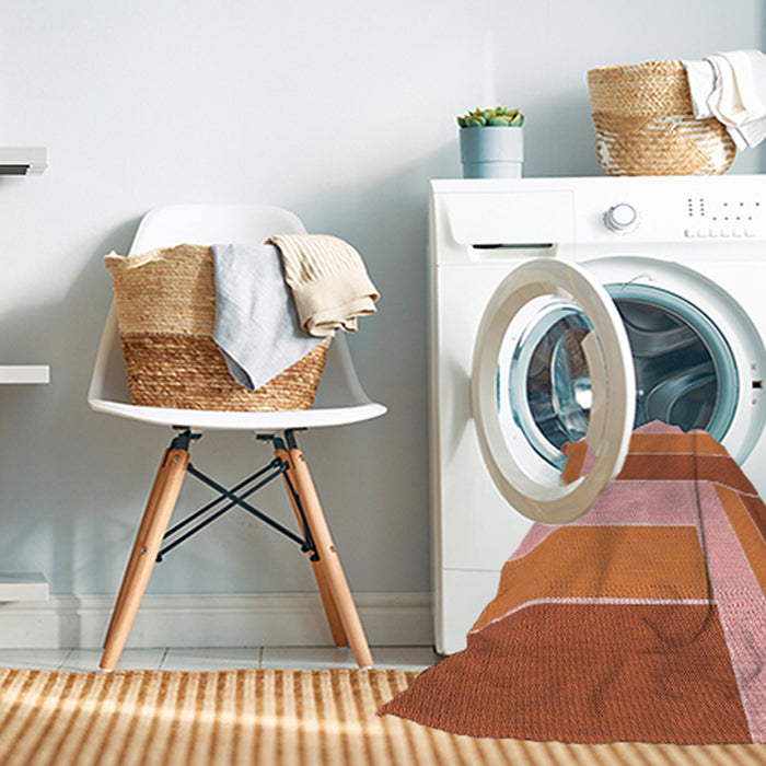 Machine Washable Transitional Orange Red Orange Rug in a Washing Machine, wshpat1630rd