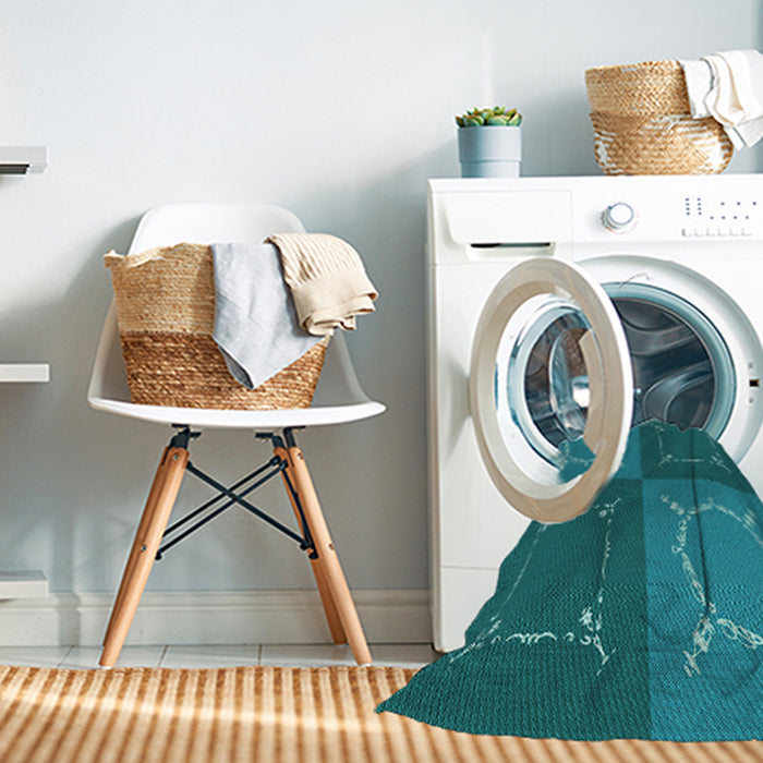 Machine Washable Transitional Dark Turquoise Green Rug in a Washing Machine, wshpat1631lblu
