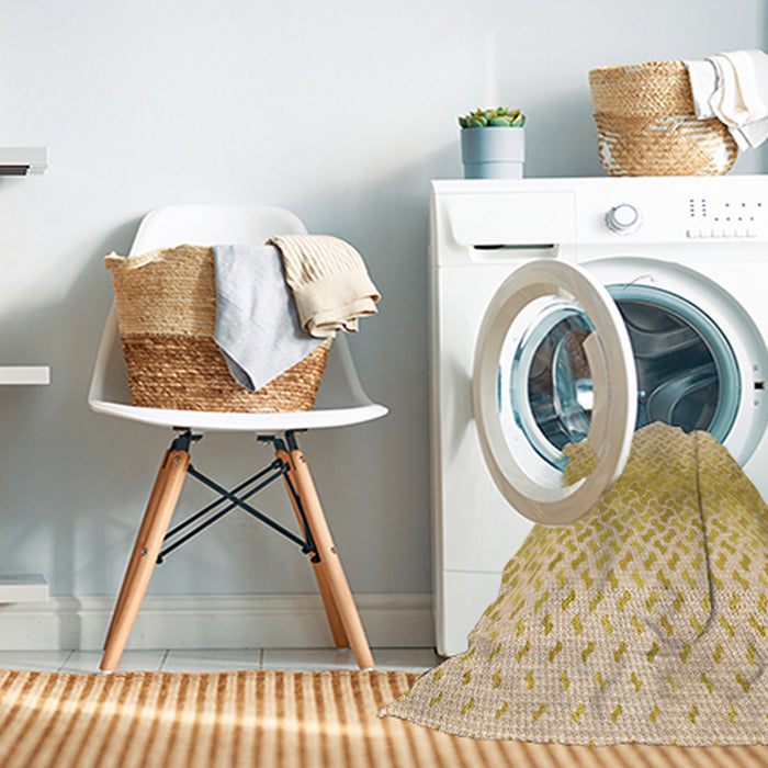 Machine Washable Transitional Sun Yellow Rug in a Washing Machine, wshpat1636org