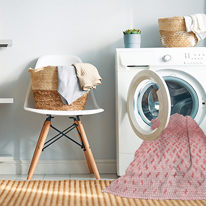Machine Washable Transitional Light Red Pink Rug in a Washing Machine, wshpat1636rd