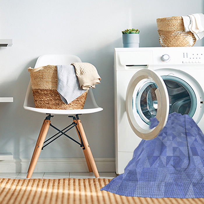 Machine Washable Transitional Sky Blue Rug in a Washing Machine, wshpat1637blu