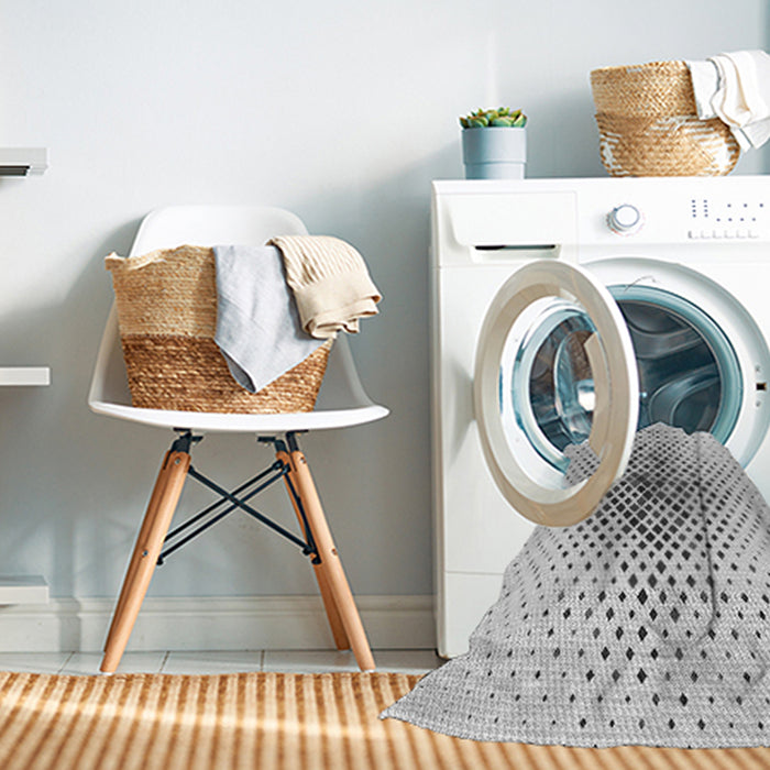 Machine Washable Transitional Platinum Gray Rug in a Washing Machine, wshpat1644gry