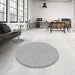 Round Machine Washable Transitional Grey Gray Rug in a Office, wshpat1652