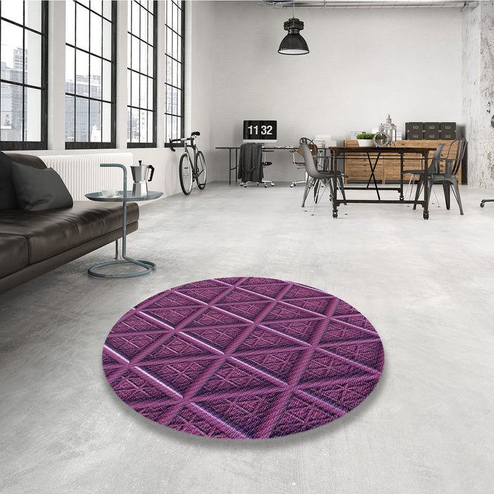 Round Patterned Orchid Purple Rug in a Office, pat1659pur
