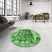 Round Patterned Green Rug in a Office, pat1661grn