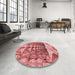 Round Patterned Red Rug in a Office, pat1661rd