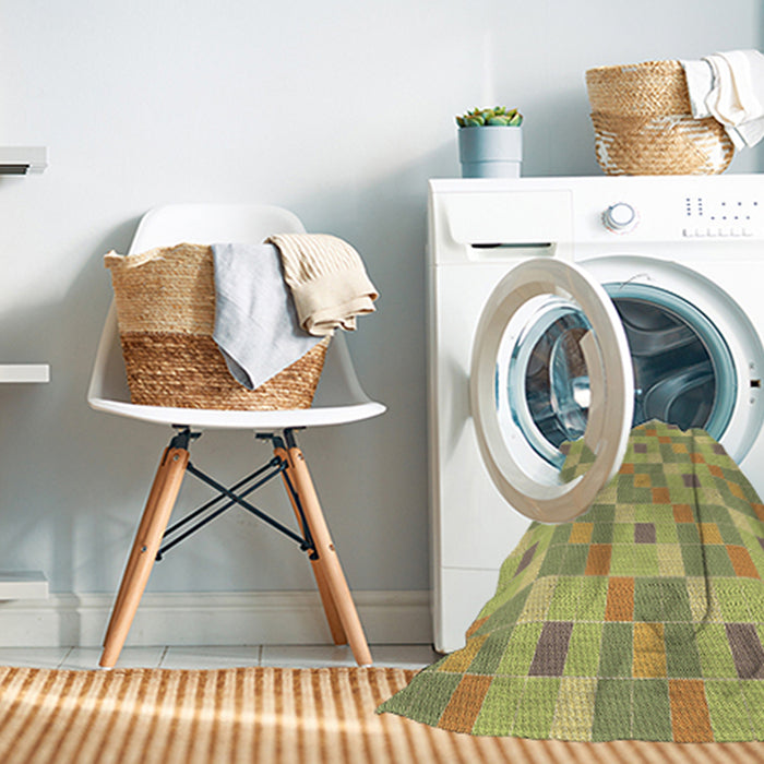 Machine Washable Transitional Golden Brown Yellow Rug in a Washing Machine, wshpat1669brn