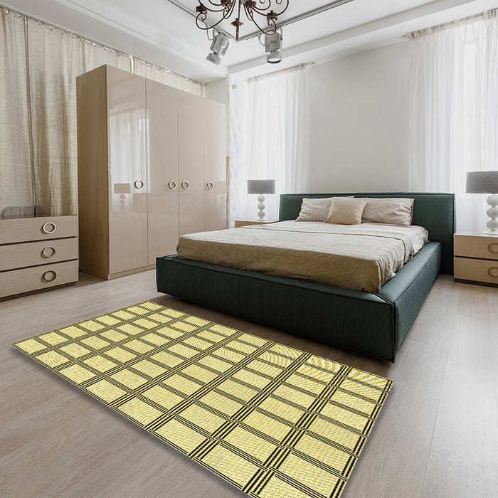 Round Machine Washable Transitional Harvest Gold Rug in a Office, wshpat1670yw