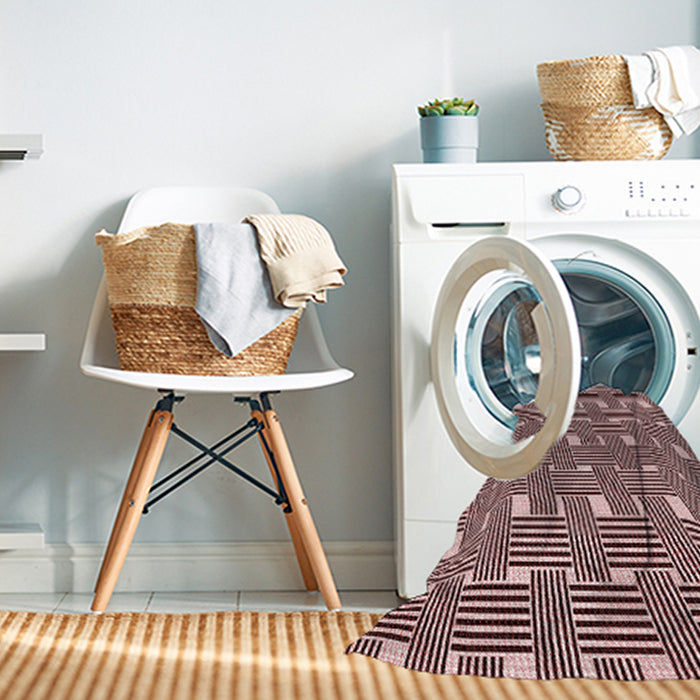 Machine Washable Transitional Deep Rose Pink Rug in a Washing Machine, wshpat1671rd