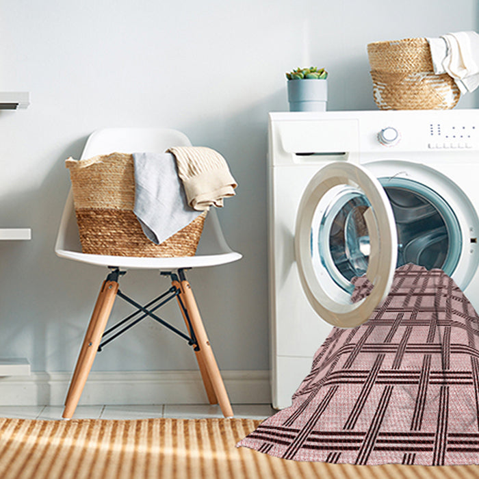 Machine Washable Transitional Light Rose Pink Rug in a Washing Machine, wshpat1674rd
