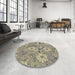 Round Machine Washable Transitional Khaki Gold Rug in a Office, wshpat167