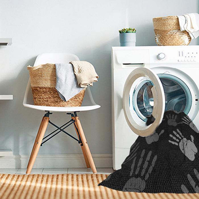 Machine Washable Transitional Black Rug in a Washing Machine, wshpat1687gry