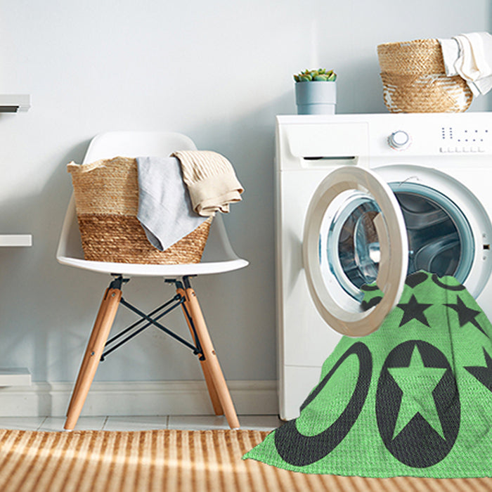 Machine Washable Transitional Green Rug in a Washing Machine, wshpat1690grn