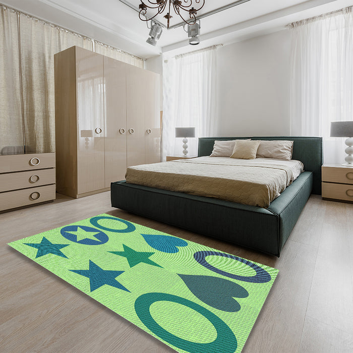 Patterned Yellow Green Rug in a Bedroom, pat1692lblu