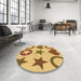 Round Patterned Bold Yellow Rug in a Office, pat1692org