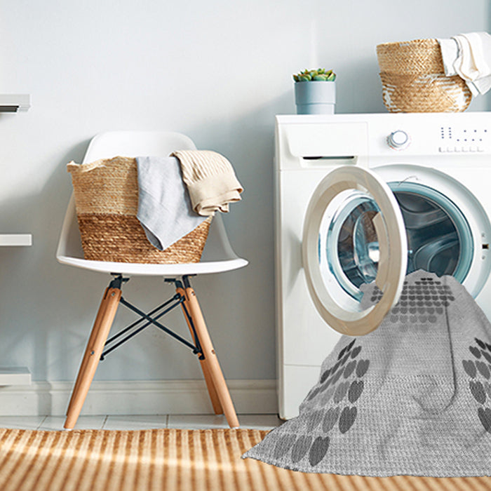 Machine Washable Transitional Gunmetal Gray Rug in a Washing Machine, wshpat1699gry
