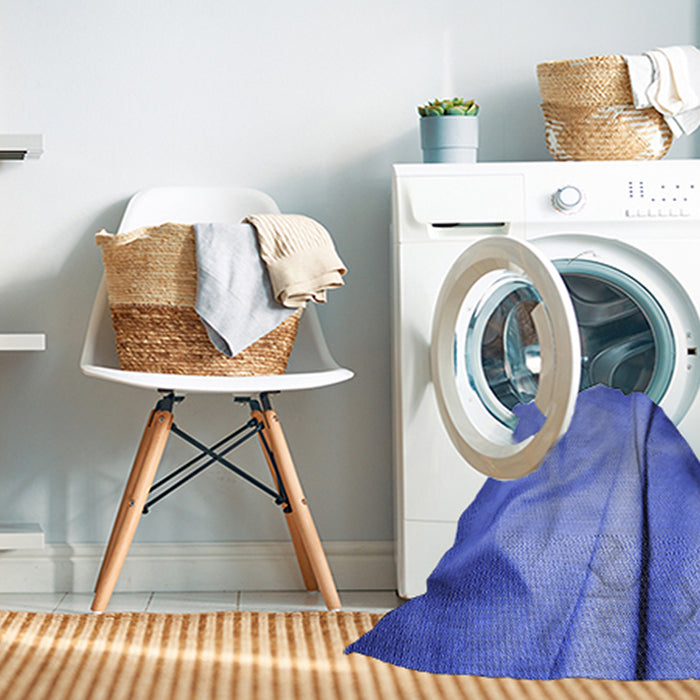 Machine Washable Transitional Sky Blue Rug in a Washing Machine, wshpat170blu