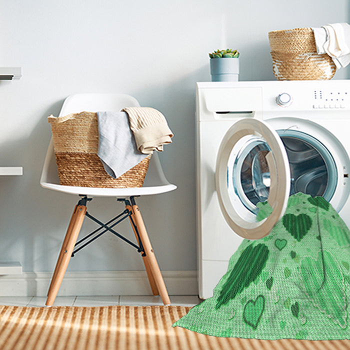 Machine Washable Transitional Jade Green Rug in a Washing Machine, wshpat1700grn