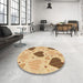 Round Patterned Mustard Yellow Rug in a Office, pat1700org