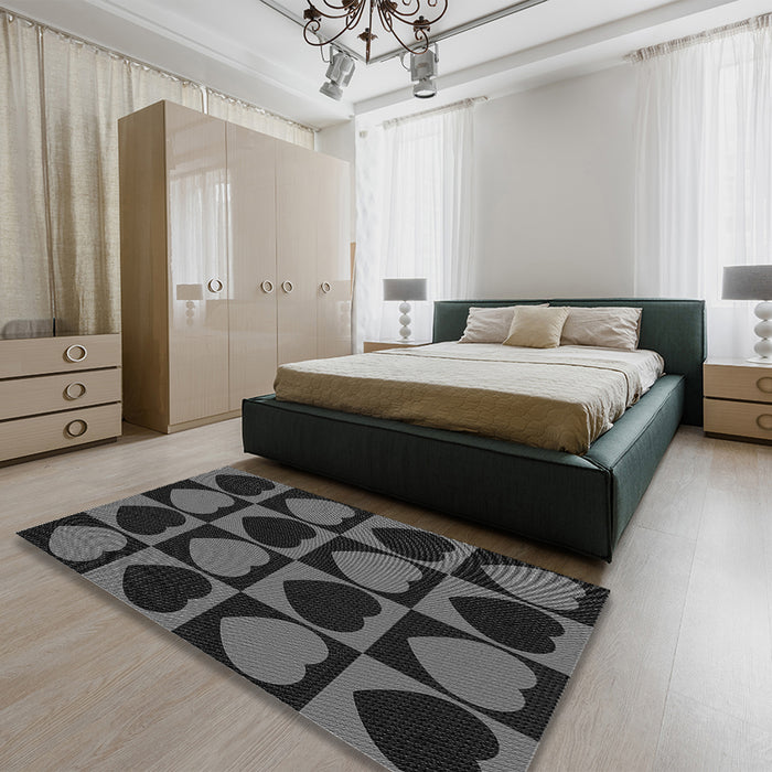 Patterned Midnight Gray Rug in a Bedroom, pat1701gry