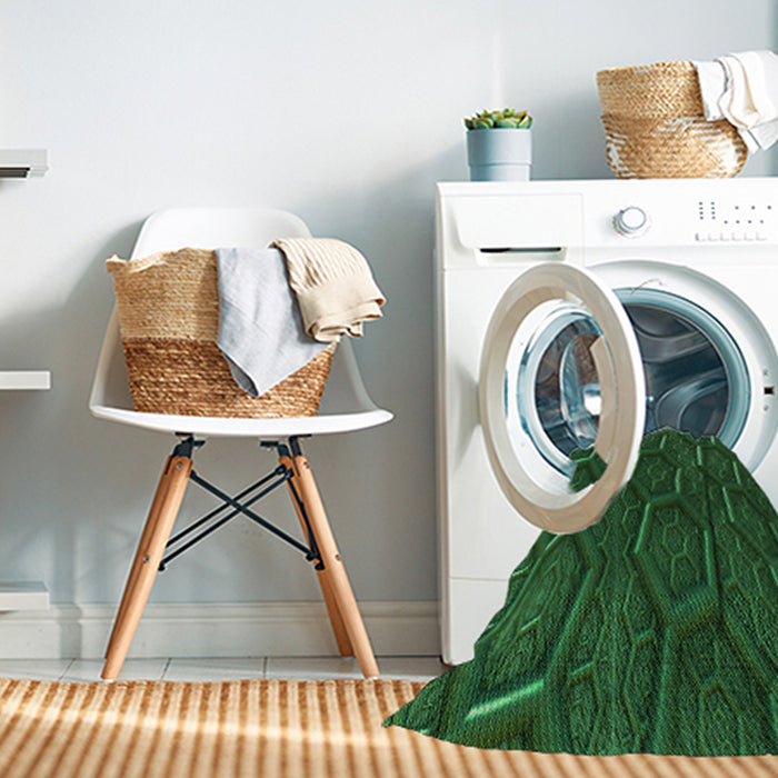 Machine Washable Transitional Deep Emerald Green Rug in a Washing Machine, wshpat1712grn