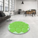 Round Patterned Emerald Green Rug in a Office, pat1729grn