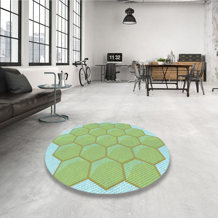 Round Patterned Green Rug in a Office, pat1729lblu