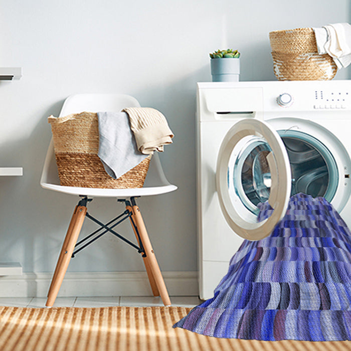 Machine Washable Transitional Sky Blue Rug in a Washing Machine, wshpat1746blu