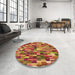 Round Patterned Yellow Rug in a Office, pat1746org