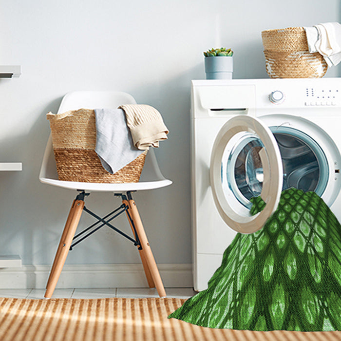 Machine Washable Transitional Deep Emerald Green Rug in a Washing Machine, wshpat175grn
