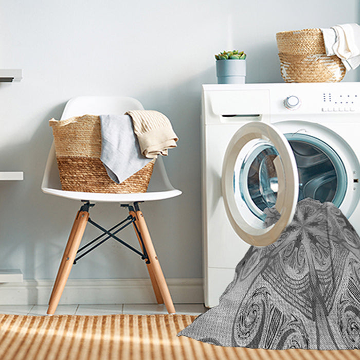 Machine Washable Transitional Smokey Gray Rug in a Washing Machine, wshpat1751gry