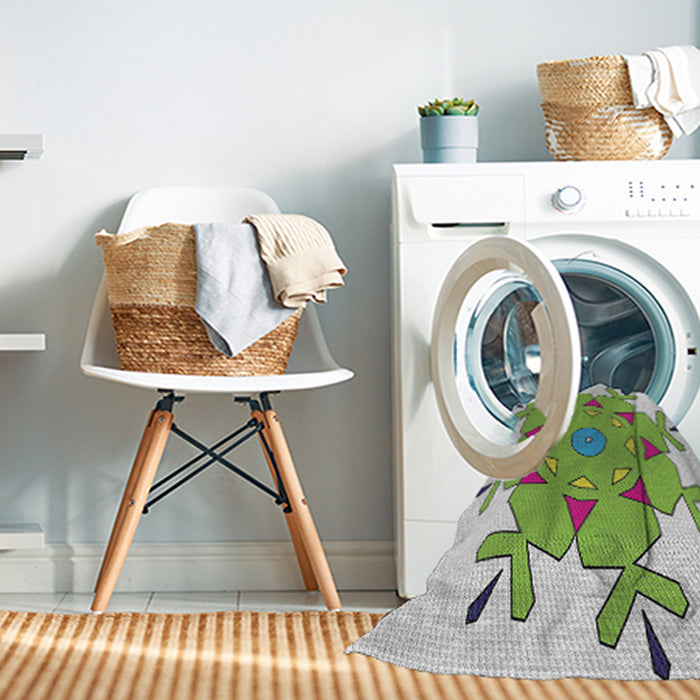 Machine Washable Transitional Camouflage Green Rug in a Washing Machine, wshpat1753