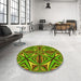 Round Patterned Green Rug in a Office, pat1761yw