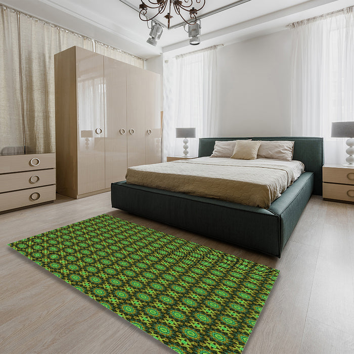 Round Machine Washable Transitional Dark Forest Green Rug in a Office, wshpat1766grn