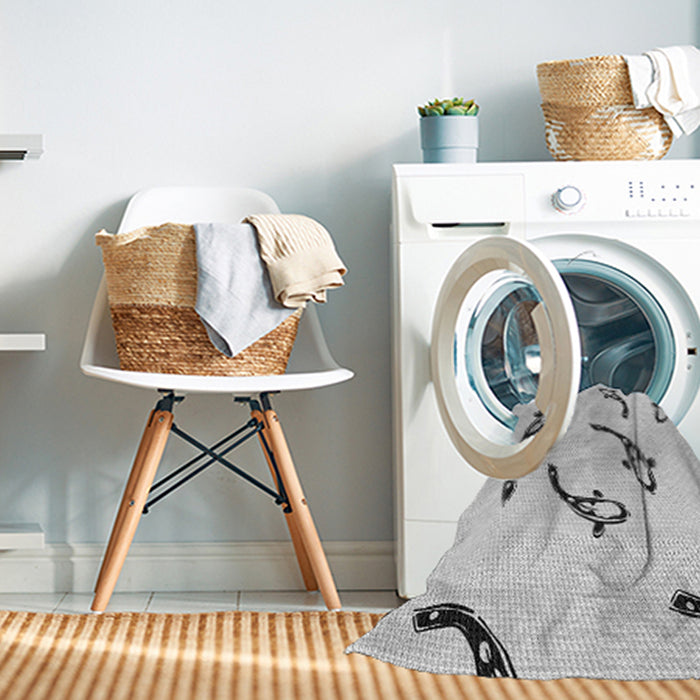 Machine Washable Transitional Platinum Gray Rug in a Washing Machine, wshpat1781gry