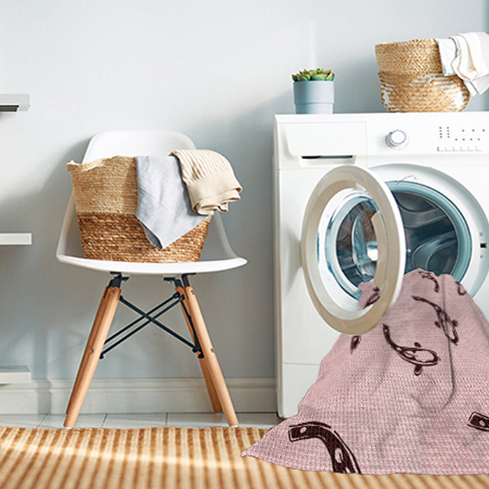 Machine Washable Transitional Pink Rug in a Washing Machine, wshpat1781rd